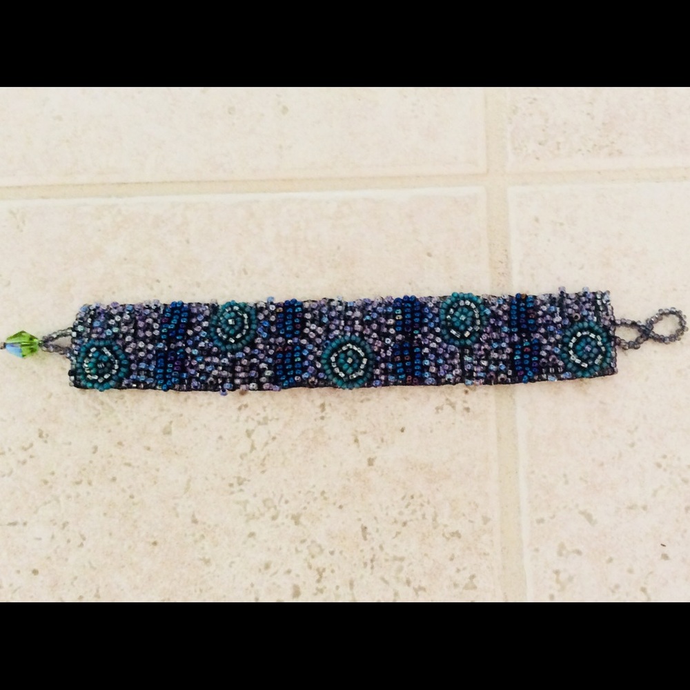 Beaded bracelet